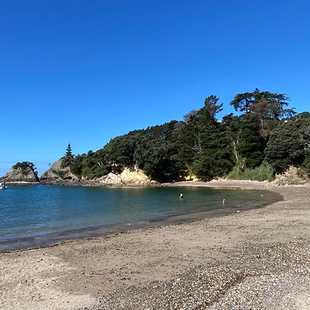 Kereru Cabin - Spectacular Seaviews, Rustic, Glamping Eco Adventure Palm Beach Eksteriør billede