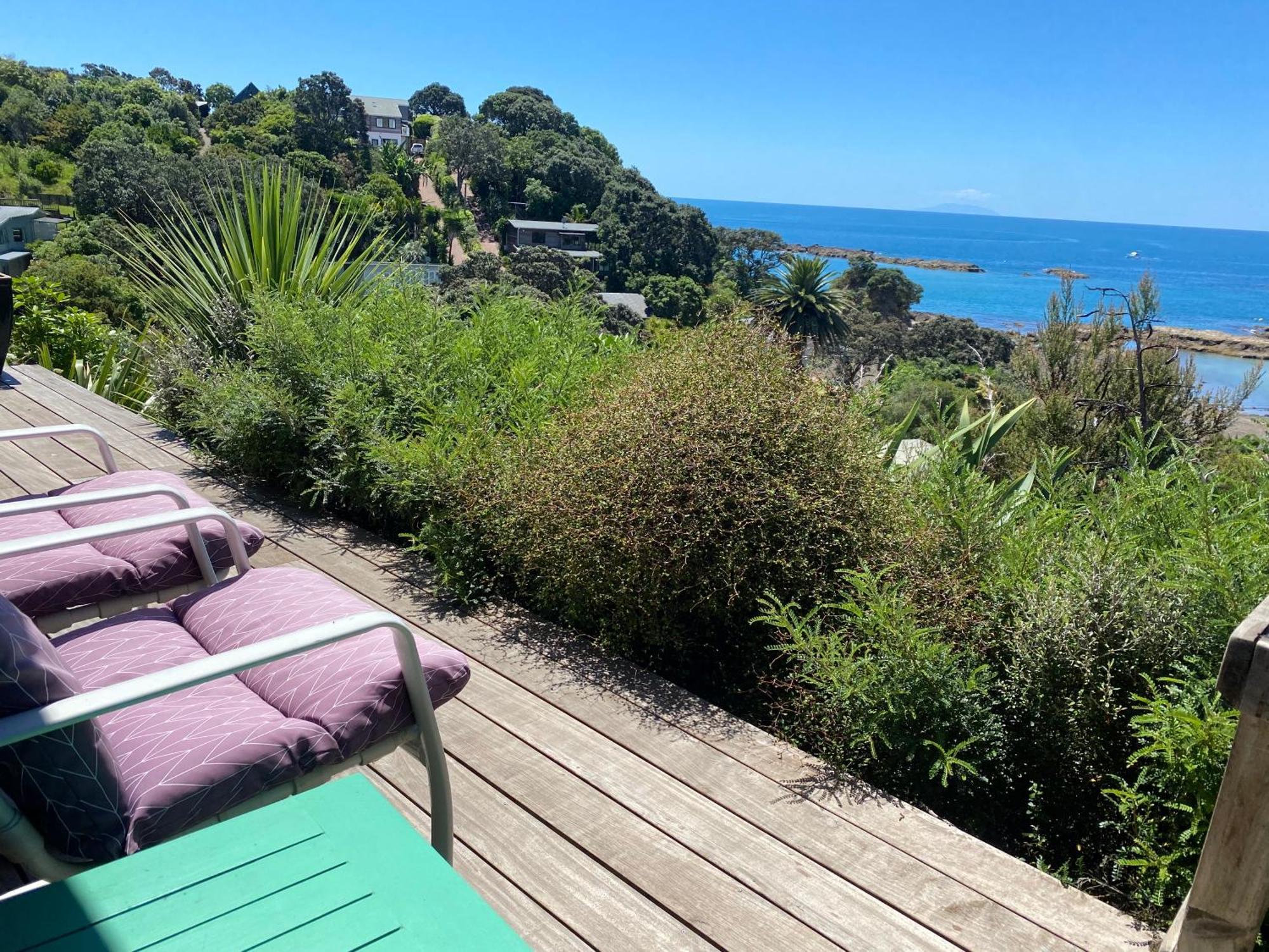 Kereru Cabin - Spectacular Seaviews, Rustic, Glamping Eco Adventure Palm Beach Eksteriør billede
